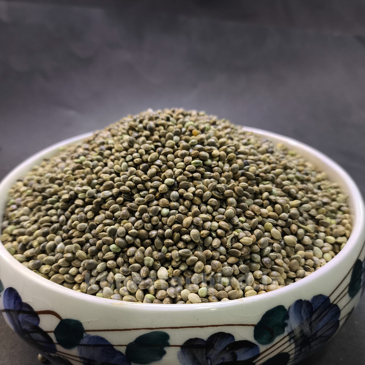 شاهدانه متوسط