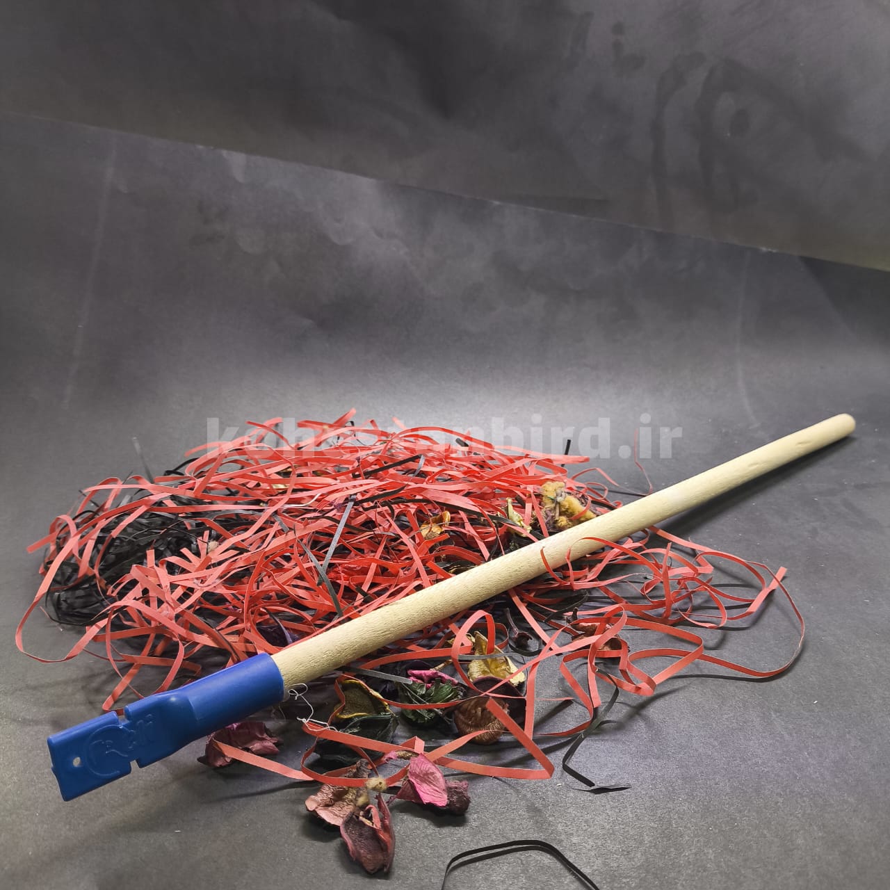 نشیمن چوبی گرد سویچی بزرگ